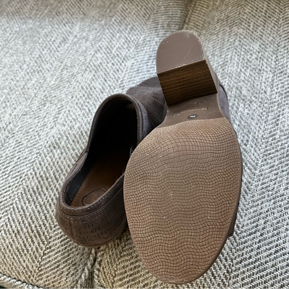 Madeline Worth It Shootie or Bootie in Dark Earth size 8 M Like New - Picture 11 of 16